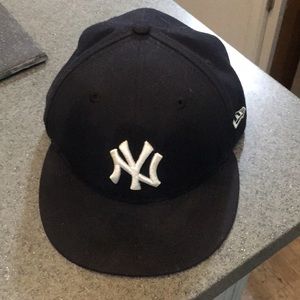 New York Yankees hat